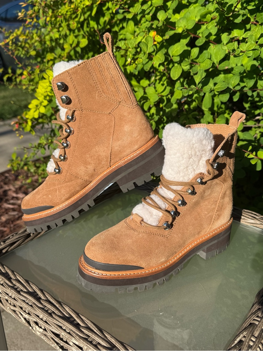NEW Cozy Marc Fisher LTD Izzie Ankle Boots Leather Uppers w/ shearling tongue